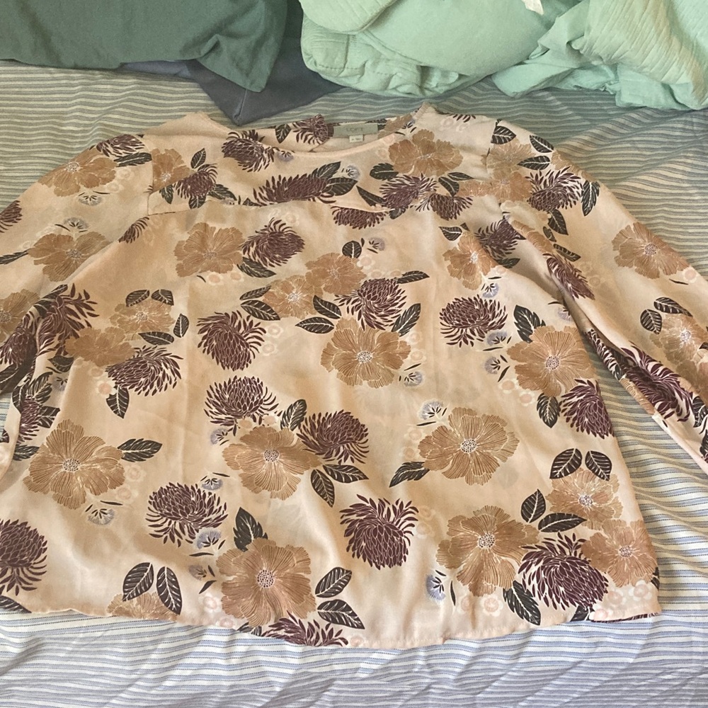 Loft outlet pink floral blouse M